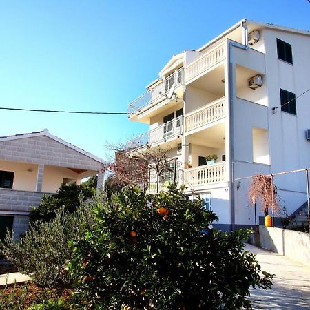 Apartments Nakir Slatine Ngoại thất bức ảnh