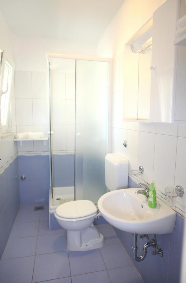 Apartments Nakir Slatine Phòng bức ảnh