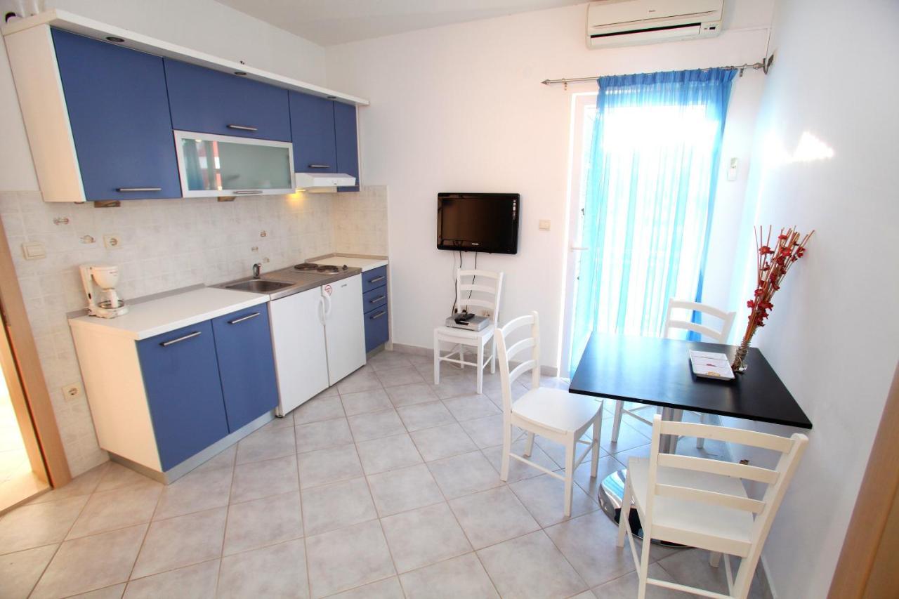Apartments Nakir Slatine Phòng bức ảnh